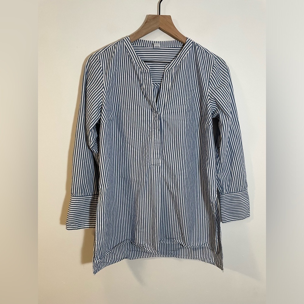 Old Navy Women’s Blouse Blue White Stripe Button Woven Tunic Size Medium